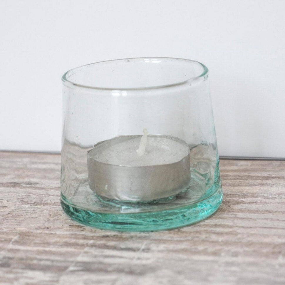 Collection of 6 classic Beldi-style glasses.