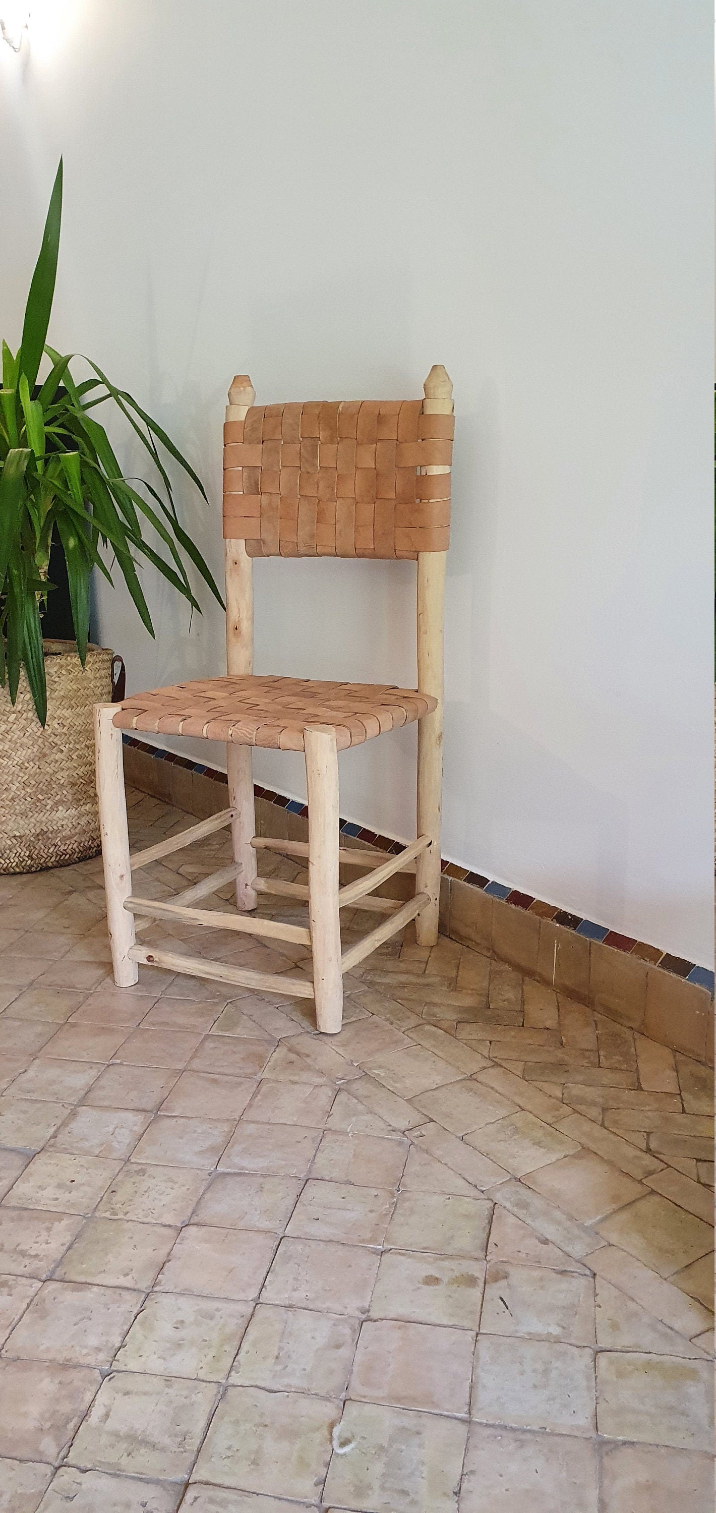 Siège en bois de laurier style marocain