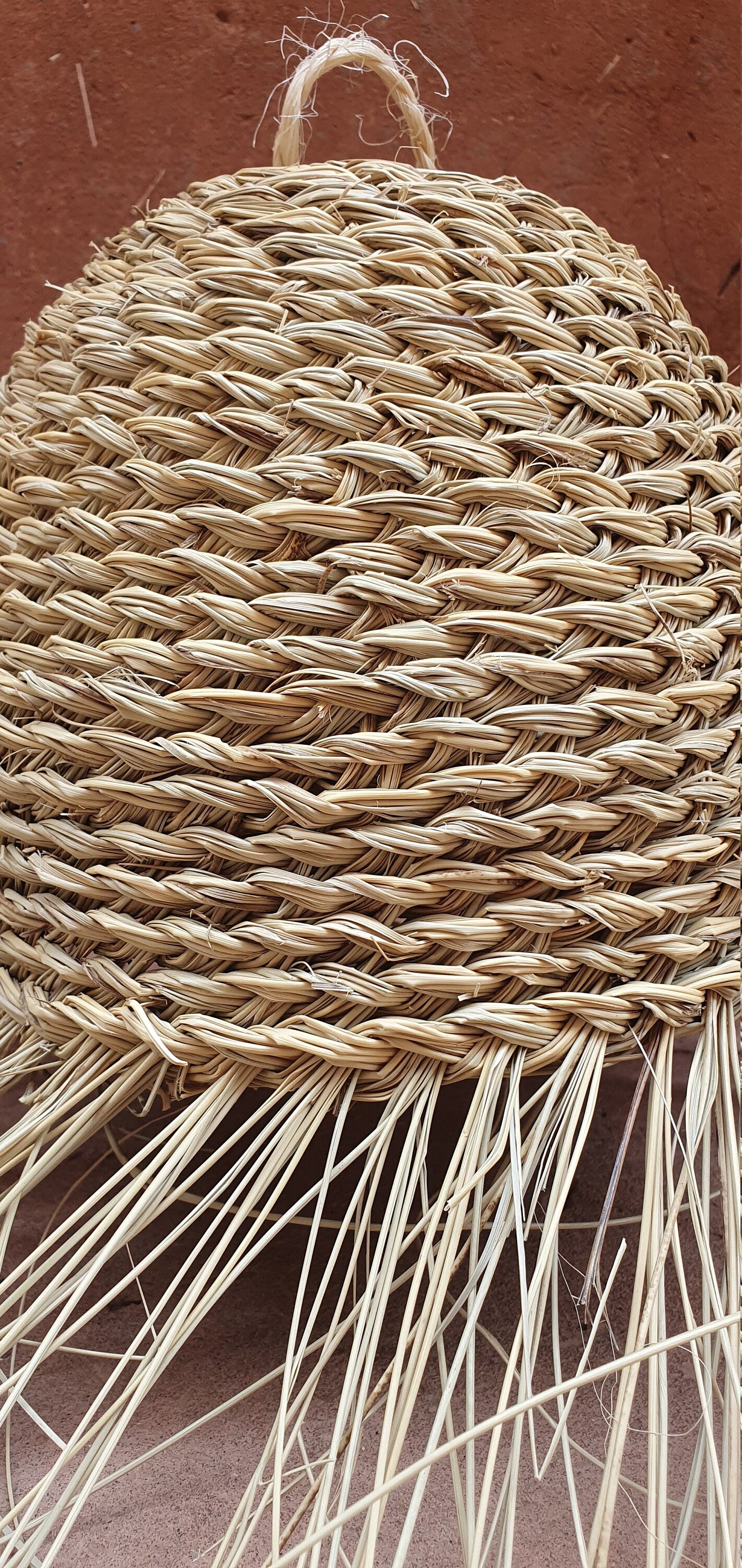 Plafonnier décoratif boule doum à franges