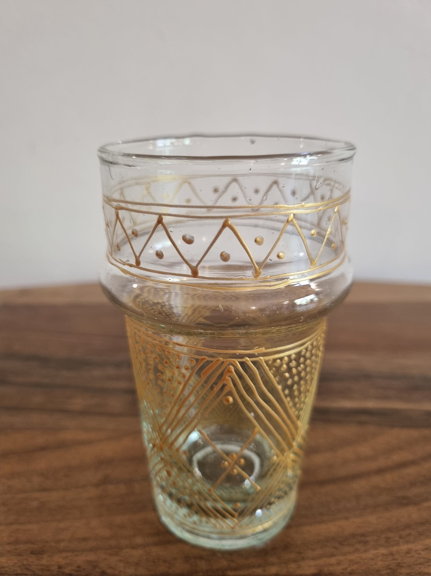 Set de 6 verres beldi marocains, avec des détails ornés et une touche de culture marocaine.